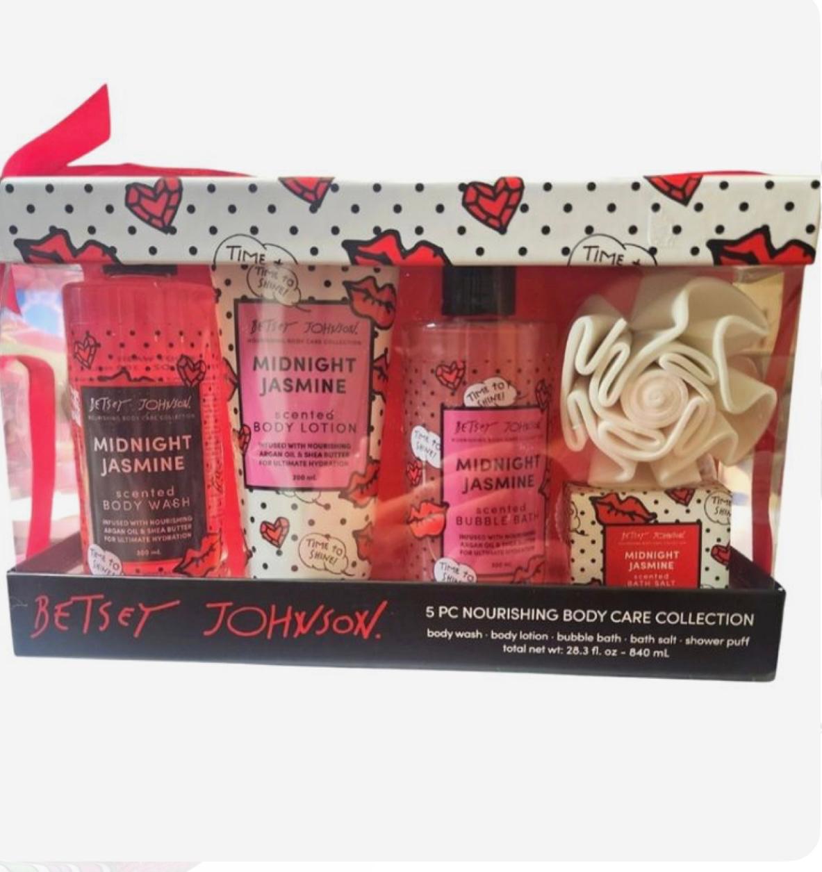 Betset Johnson 5 Pc Nourishing Body Care  Collection total net 28,3 fl.oz-840ml x5